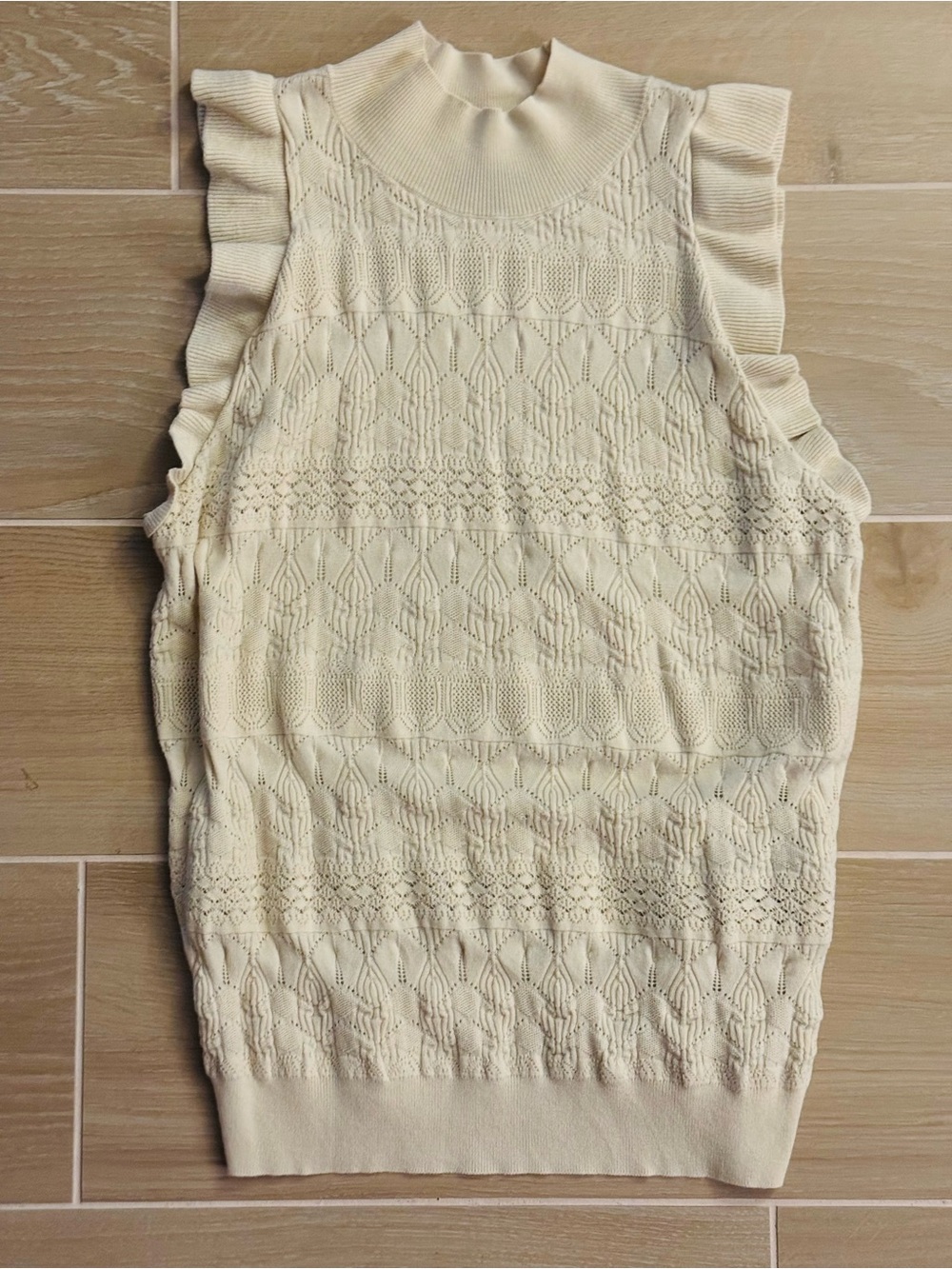 Who What Wear Cream Knit Mock Neck Shell